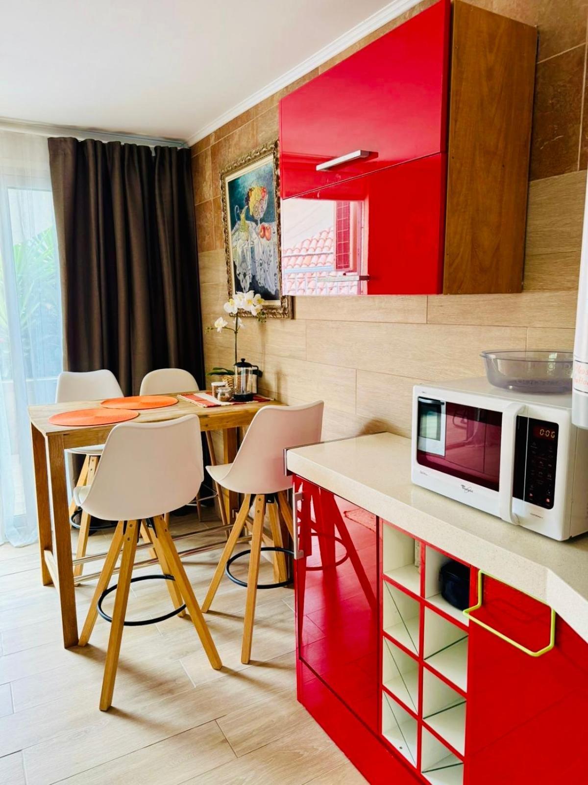 Apartment With Terrace And Pool, Los Cristianos 로스크리스티아노스 외부 사진