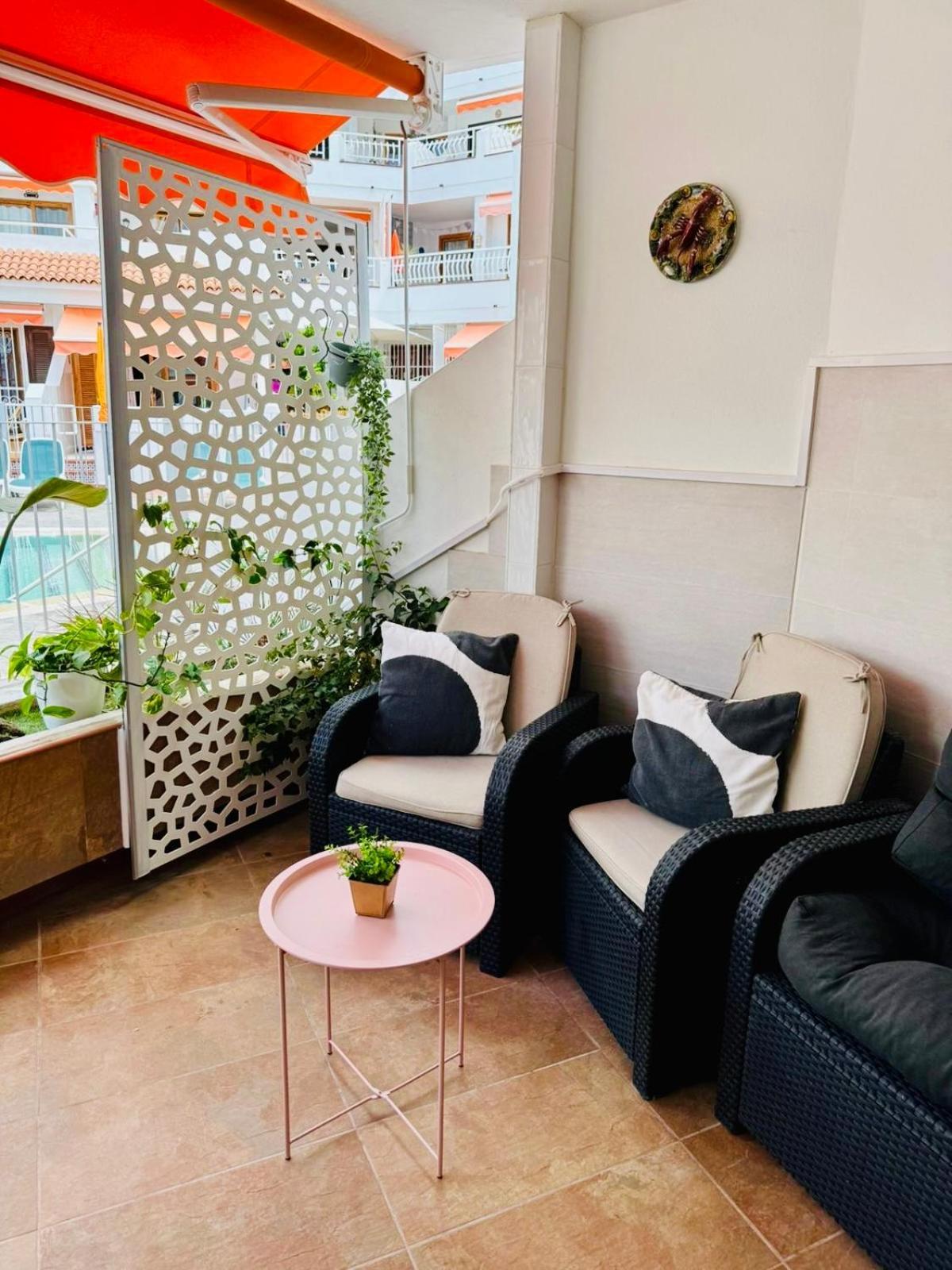 Apartment With Terrace And Pool, Los Cristianos 로스크리스티아노스 외부 사진